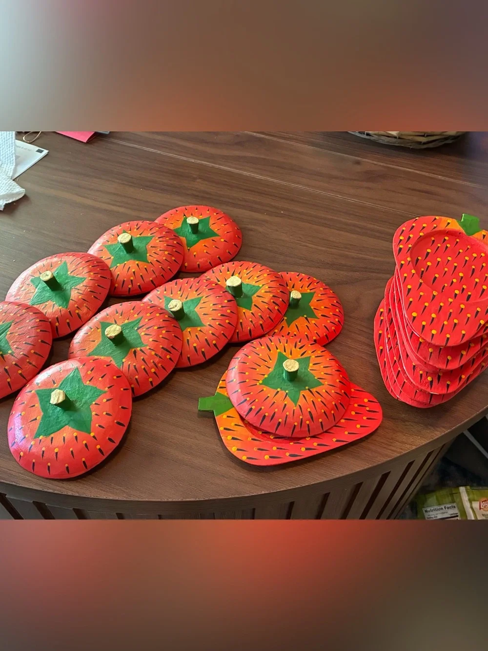 Red Wooden Strawberry vintage Coasters with lid Green Tops, 10 pc -  Party Set